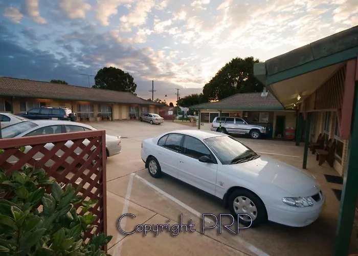 Garden City Motor Inn