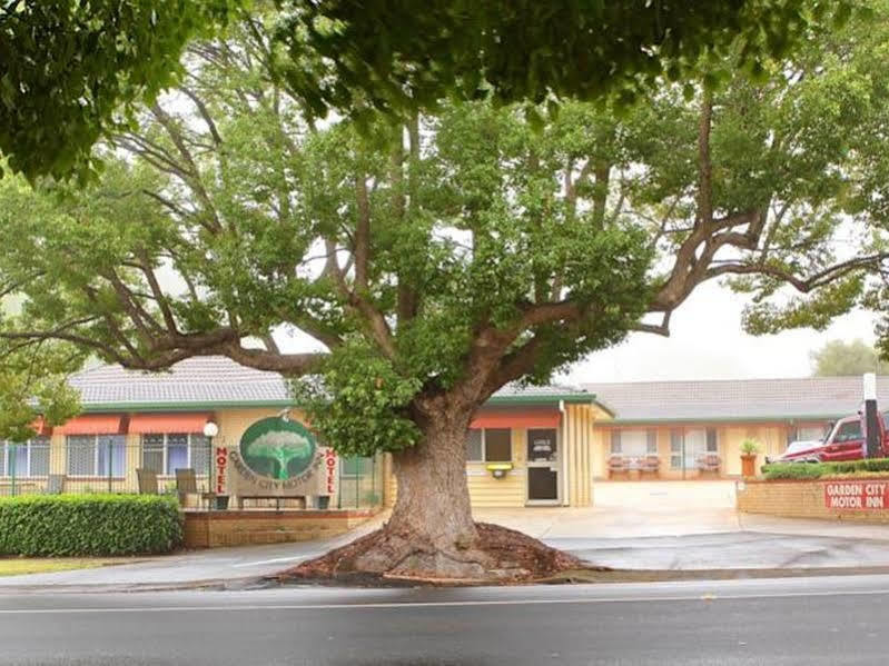 Garden City Motor Motel 3*